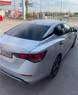 نيسان سنترا